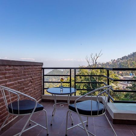 Hotel Sarathi 图利凯尔 外观 照片